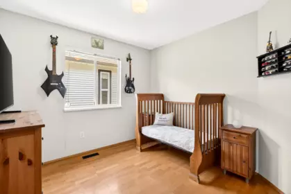 Powder Room Photo of 20673 W River Road, Maple Ridge, BC