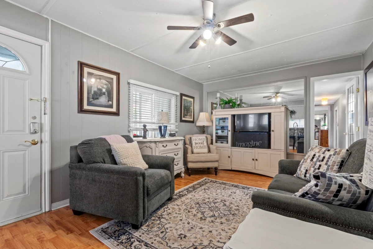 Dining Area Photo of 18 9080 198 Street, Langley, BC