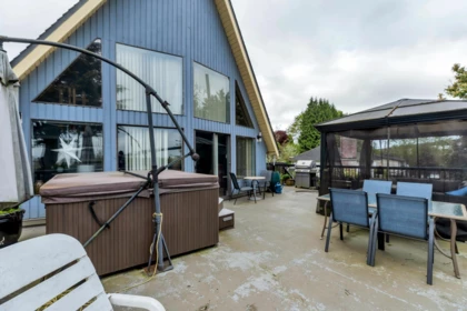 Garden / Landscaping Photo of 10308 River Road, Delta, BC