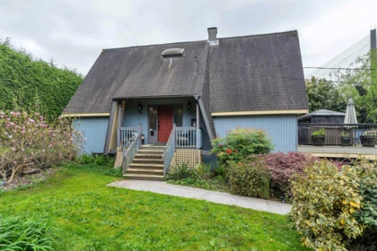 Loft / Bonus Room Photo of 10308 River Road, Delta, BC