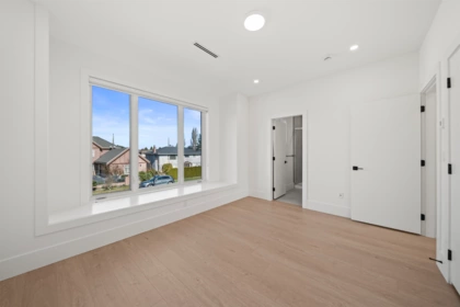 Entry Foyer Photo of 2 10700 Aragon Road, Richmond, BC