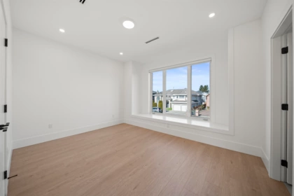 Mudroom Photo of 2 10700 Aragon Road, Richmond, BC