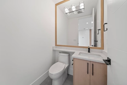 Walk-In Closet Photo of 2 10700 Aragon Road, Richmond, BC