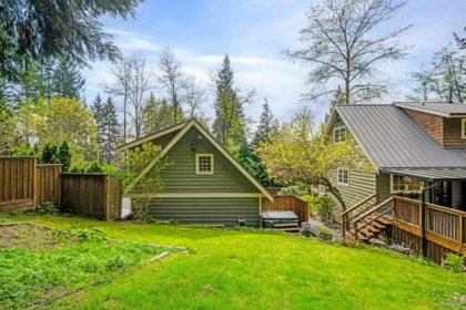 Front Yard Photo of 1570 East Road, Anmore, BC