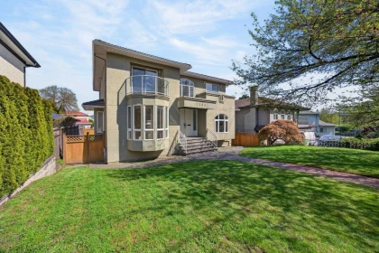 7362 Waverley Avenue, Burnaby, BC, Burnaby — Single Family Residence for sale