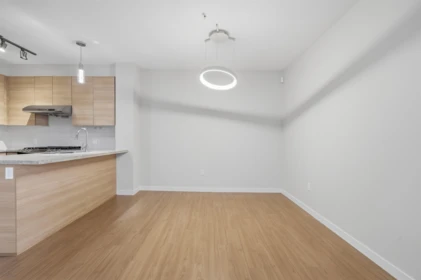 217 9399 Odlin Road, Richmond, BC, Richmond — Apartment/Condo for sale
