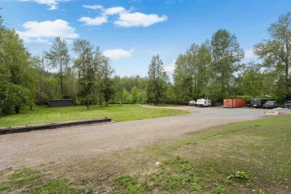 Hot Tub / Spa Photo of 46750 Chilliwack Lake Road, Sardis - Chwk River Valley, BC