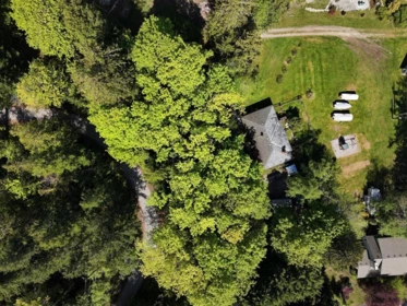 4737 Davis Road, Madeira Park, BC, Madeira Park — Single Family Residence for sale