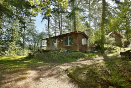 Outdoor Patio Photo of 4737 Davis Road, Madeira Park, BC