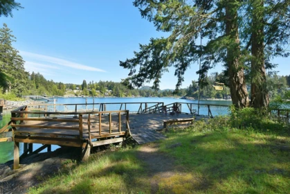 Primary Bedroom Photo of 4737 Davis Road, Madeira Park, BC