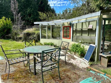 Breakfast Nook Photo of 650 Tumbo Channel Road, Saturna Island, BC