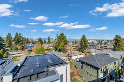 Swimming Pool Photo of 1 1183 W 33rd Avenue, Vancouver, BC