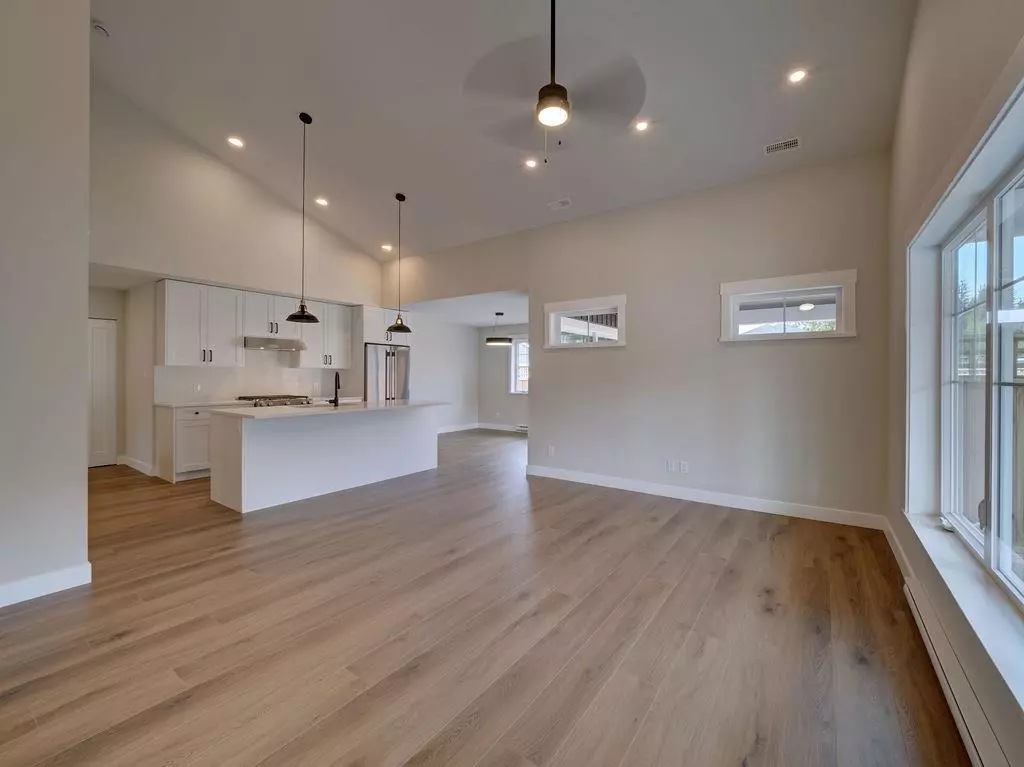 Dining Area Photo of 1051 Celia Crescent, Gibsons, BC