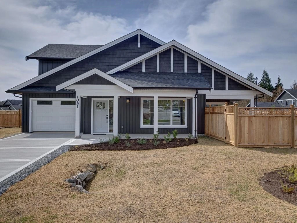 Exterior Front Photo of 1051 Celia Crescent, Gibsons, BC