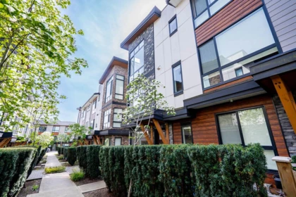 Garden / Landscaping Photo of 191 16488 64 Avenue, Surrey, BC