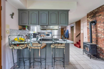 Kitchen Photo of 13292 232 Street, Maple Ridge, BC