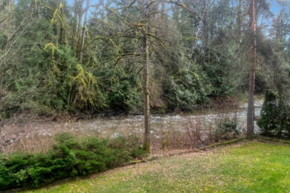 Outdoor Patio Photo of 13292 232 Street, Maple Ridge, BC