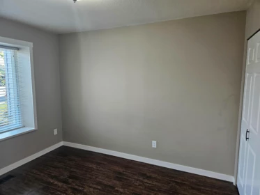 Walk-In Closet Photo of 22 2989 Trafalgar Street, Abbotsford, BC