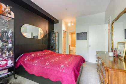 Bedroom 4 Photo of 311 6420 194 Street, Surrey, BC