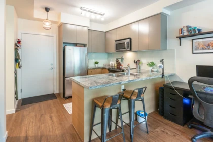 Kitchen Island Photo of 311 6420 194 Street, Surrey, BC