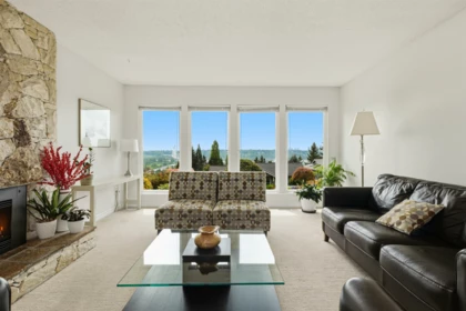 Kitchen Photo of 2563 Ashurst Avenue, Coquitlam, BC