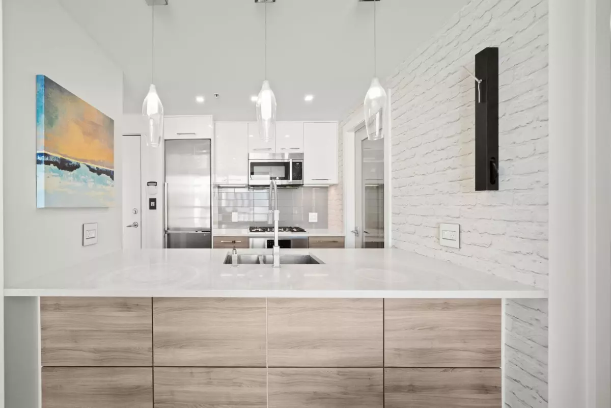 Family Room Photo of 3705 928 Beatty Street, Vancouver, BC