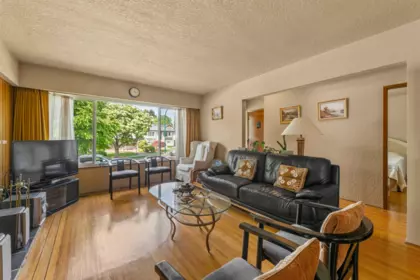 2666 Waverley Avenue, Vancouver, BC, Vancouver — Single Family Residence for sale