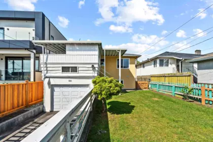 Hot Tub / Spa Photo of 2666 Waverley Avenue, Vancouver, BC