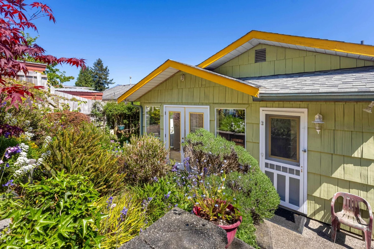 Exterior Rear Photo of 1077 Point Road, Gibsons, BC