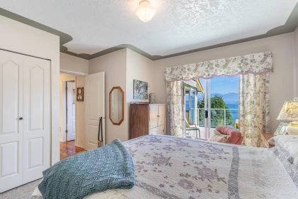 Guest Bathroom Photo of 1077 Point Road, Gibsons, BC