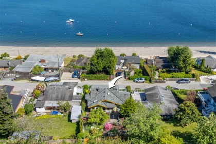 Hot Tub / Spa Photo of 1077 Point Road, Gibsons, BC