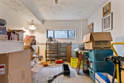 Mudroom Photo of 33380 Wren Crescent, Abbotsford, BC