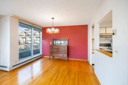 Kitchen Island Photo of 404 522 Moberly Road, Vancouver, BC
