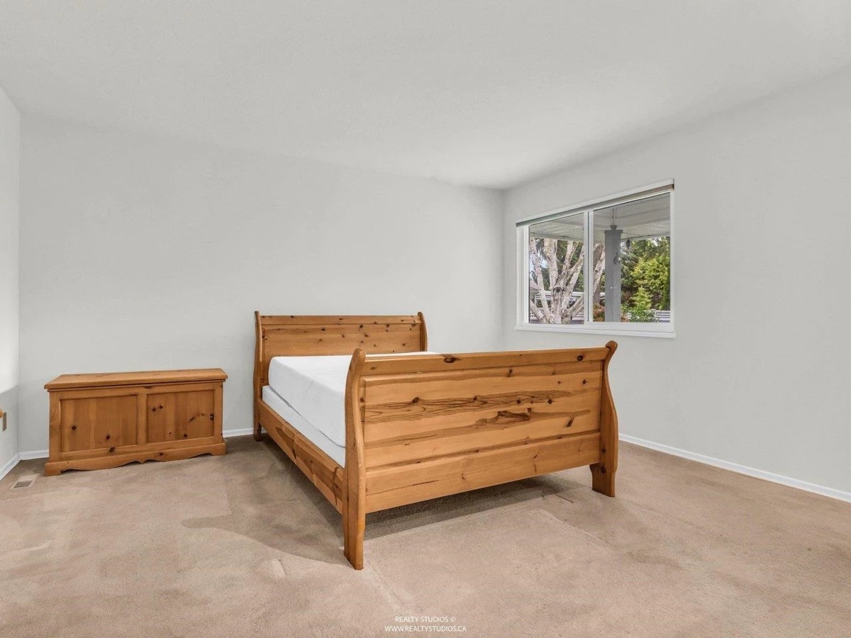 Living Room Photo of 119 14280 19a Avenue, Surrey, BC