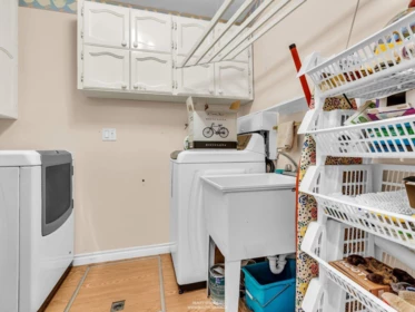 Hallway Photo of 119 14280 19a Avenue, Surrey, BC