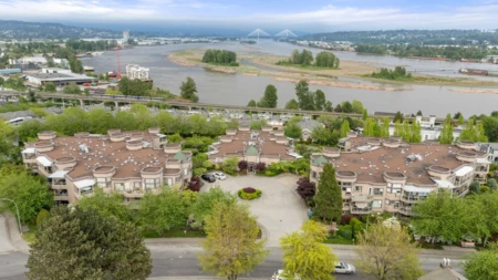 401 78 Richmond Street, New Westminster, BC, New Westminster — Apartment/Condo for sale