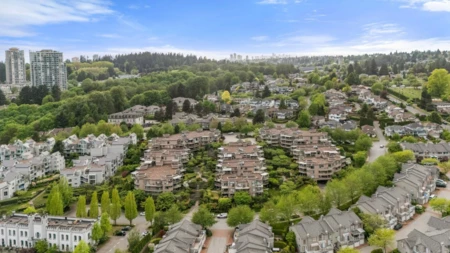 Neighborhood Park Photo Near 401 78 Richmond Street, New Westminster, BC