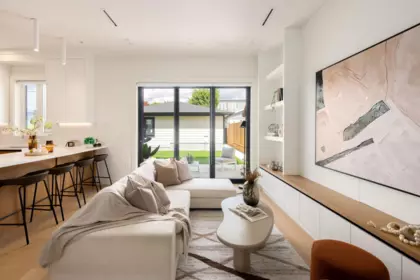 2 3645 Dundas Street, Vancouver, BC, Vancouver — Half Duplex for sale