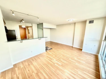 Office / Den Photo of 703 63 Keefer Place, Vancouver, BC