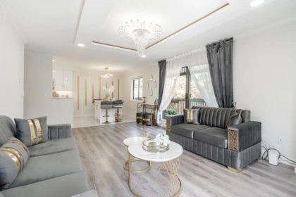 Kitchen Photo of 406 9672 134 Street, Surrey, BC
