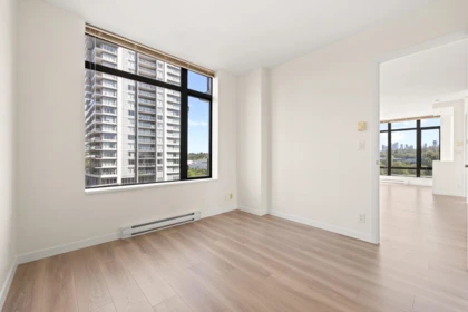 Bedroom 4 Photo of 601 2355 Madison Avenue, Burnaby, BC