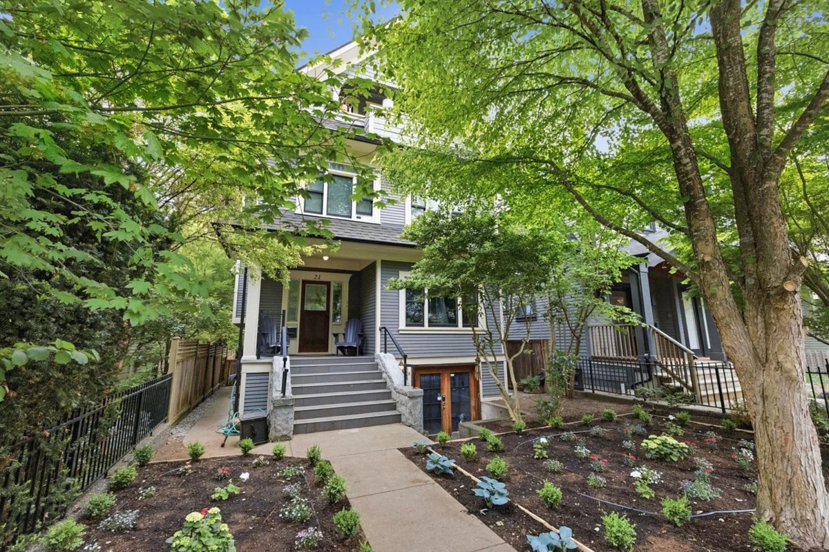 Exterior Rear Photo of 21 E 22nd Avenue, Vancouver, BC