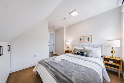 1926 William Street, Vancouver, BC, Vancouver — Single Family Residence for sale