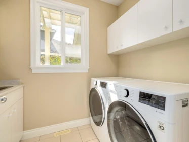 Basement Recreation Room Photo of 15736 38a Avenue, Surrey, BC