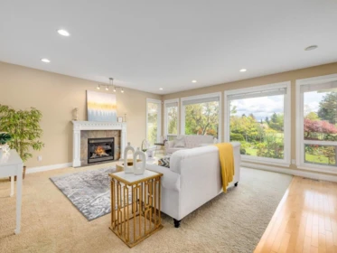 Breakfast Nook Photo of 15736 38a Avenue, Surrey, BC