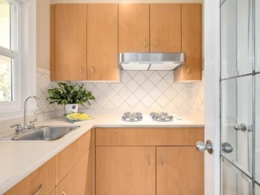 Guest Bathroom Photo of 15736 38a Avenue, Surrey, BC