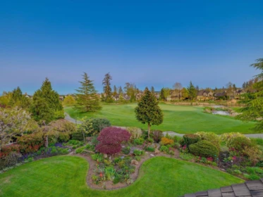 Hot Tub / Spa Photo of 15736 38a Avenue, Surrey, BC