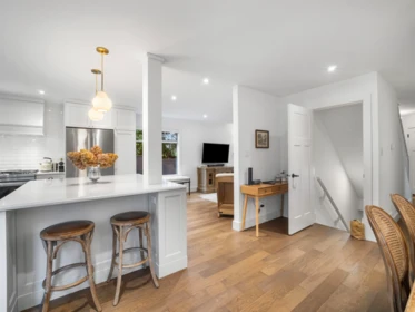 Kitchen Island Photo of 3558 Everglade Place, North Vancouver, BC