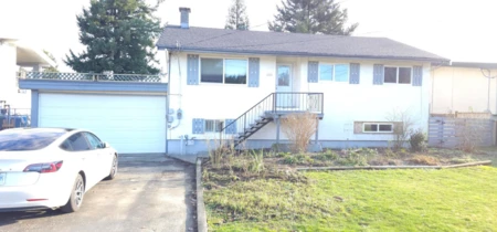 Primary Bedroom Photo of 9620 Mcnaught Road, Chilliwack, BC
