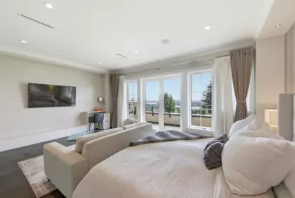 Basement Recreation Room Photo of 1515 Camelot Road, West Vancouver, BC